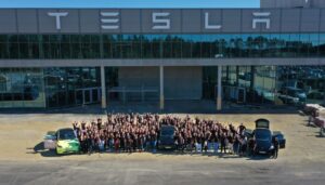 Duitse Tesla-fabriek heeft dove werknemers tesla