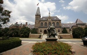 375_Galludet_usnewscom