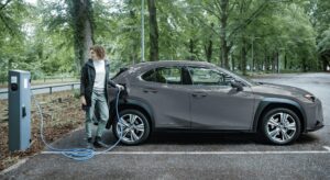 Elektrisch rijden: de 5 meest gestelde vragen beantwoord elektrische-auto-header