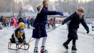 757_schaatsen_Jeugdjournaal